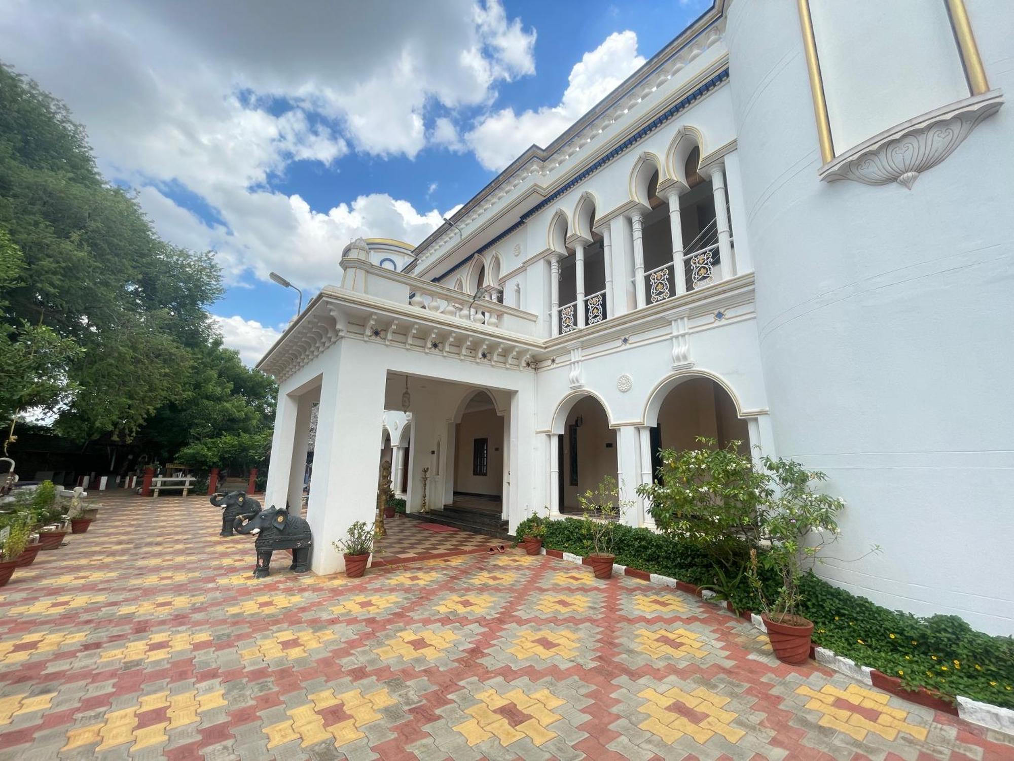 Chola Heritage Karaikkudi Exteriör bild